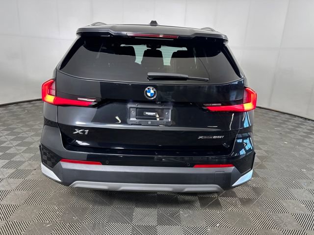Used 2023 BMW X1 xDrive28i w/ Convenience Package image 4