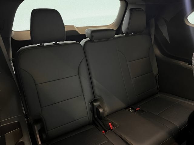 Certified 2026 Buick Enclave Sport Touring AWD/4WD image 9