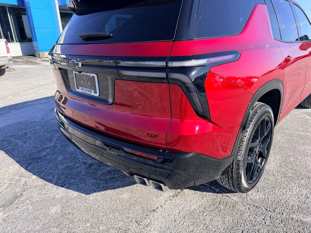 New 2026 Chevrolet Traverse RS image 7