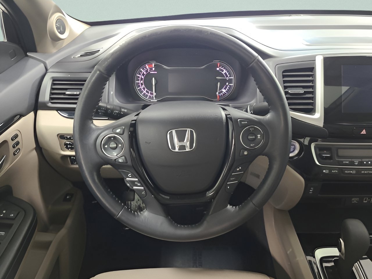 Used 2018 Honda Ridgeline RTL-E image 23
