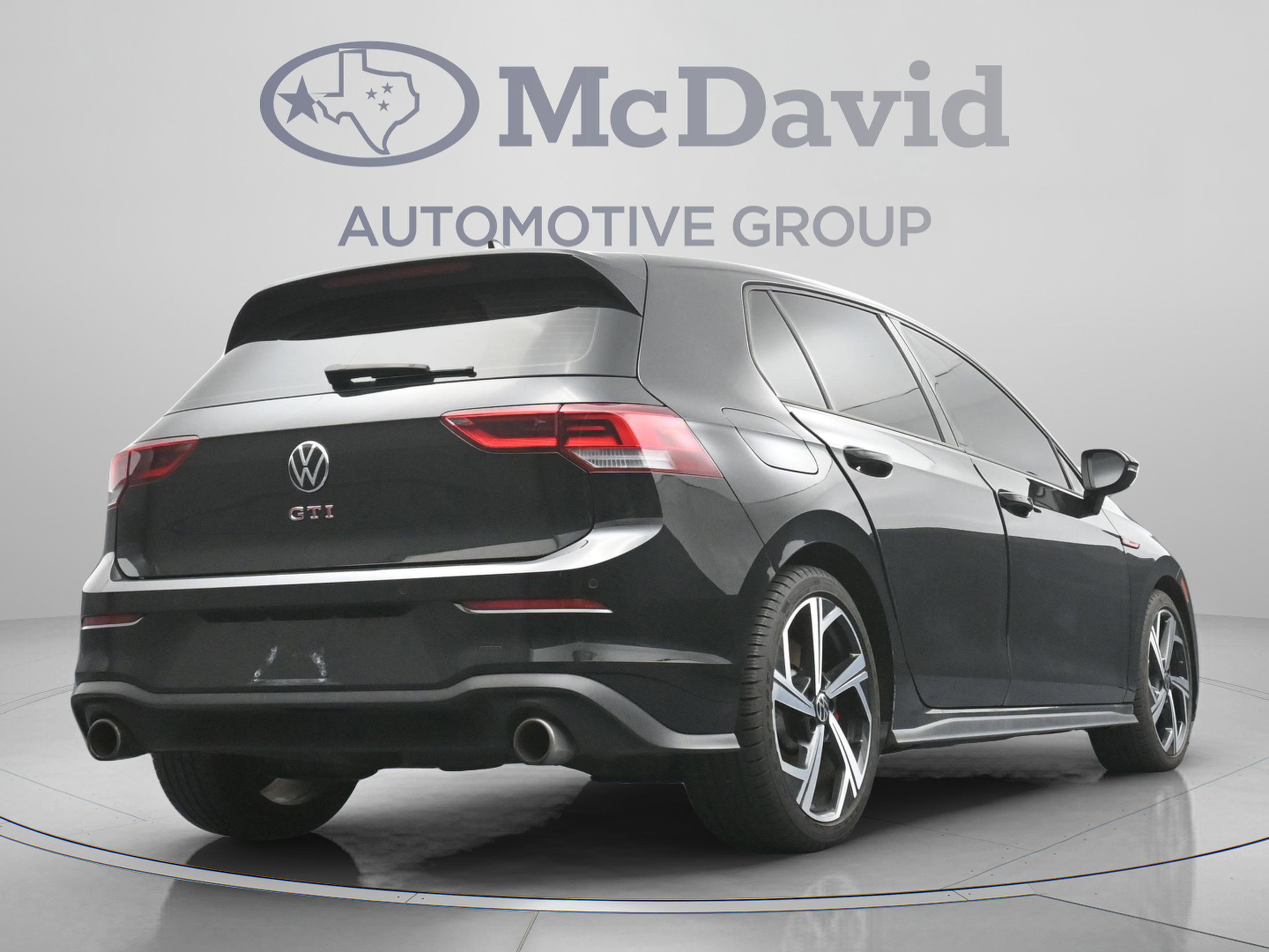 Used 2024 Volkswagen GTI SE FWD image 34