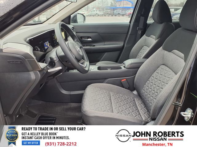 Certified 2025 Nissan Kicks SV image 4