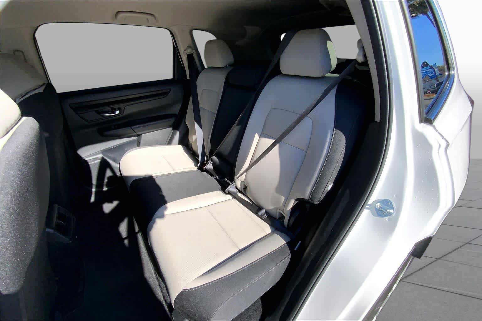 Used 2025 Honda CR-V LX image 20