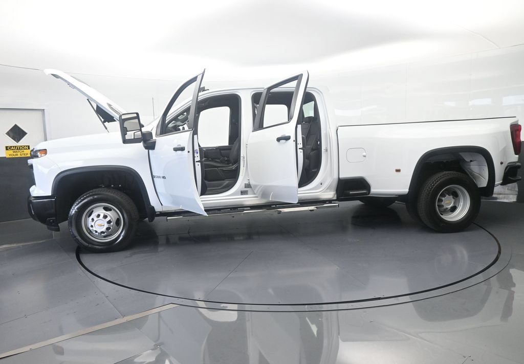 Used 2026 Chevrolet Silverado 3500 W/T AWD/4WD image 68