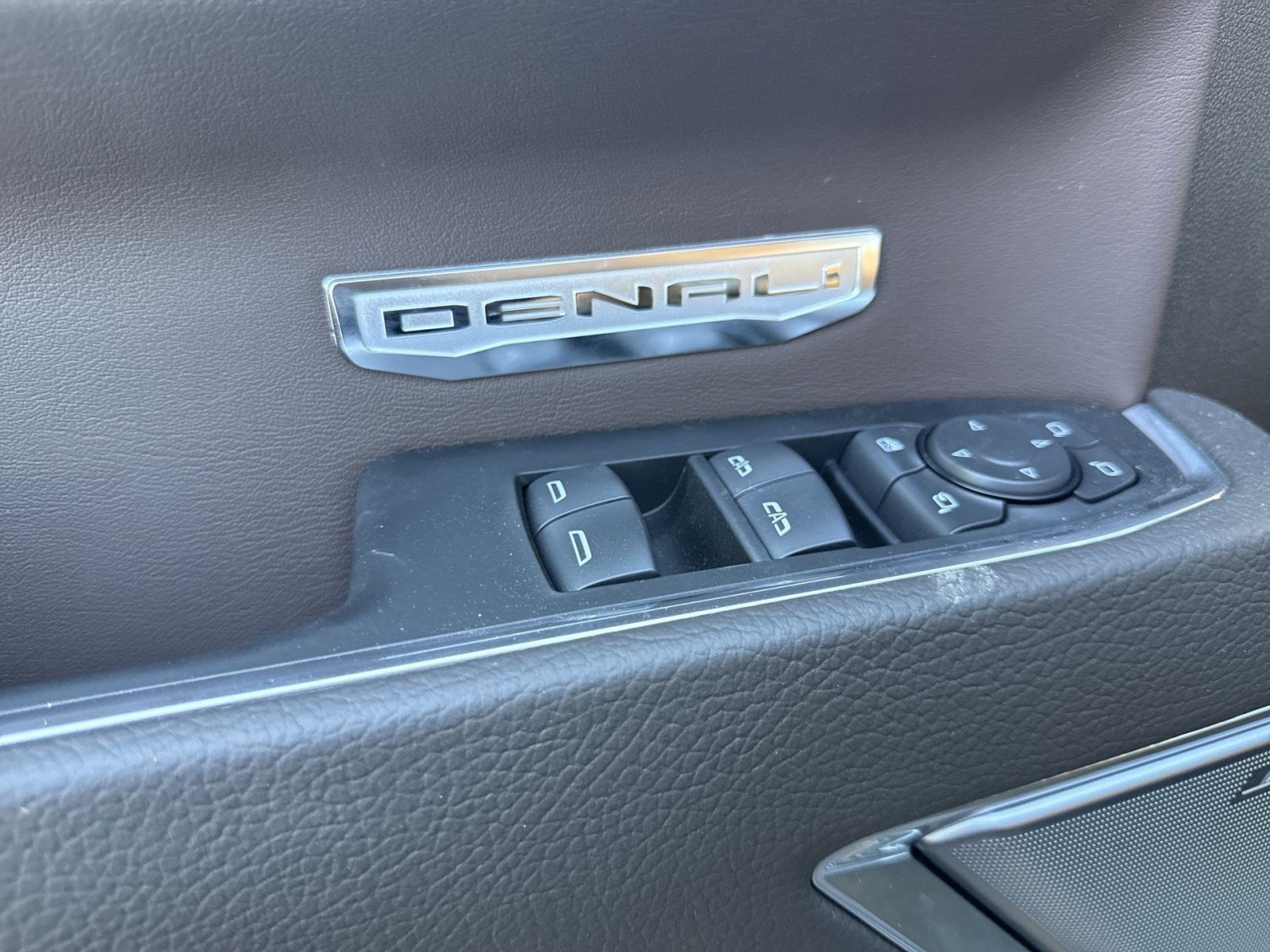 New 2026 GMC Sierra 1500 Denali w/ Denali Reserve Package AWD/4WD image 13