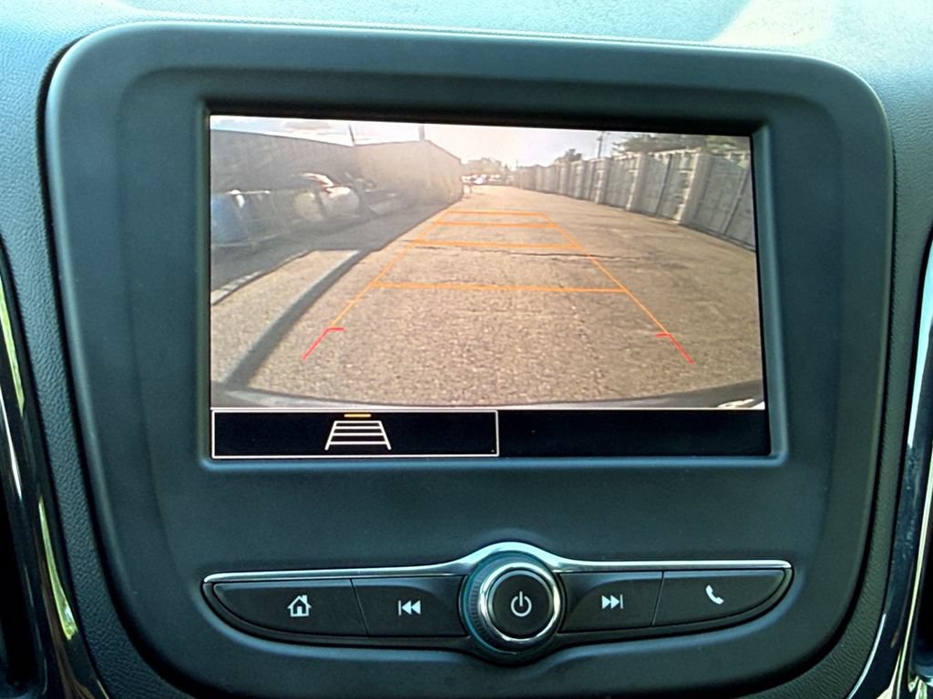 Used 2023 Chevrolet Equinox RS AWD/4WD image 15