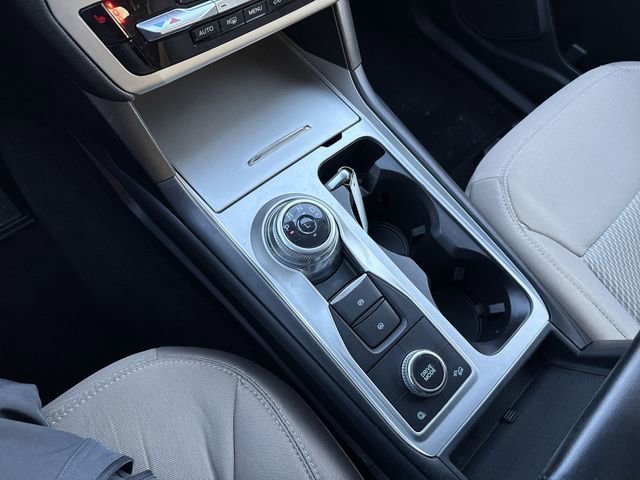 Used 2022 Ford Explorer XLT image 21