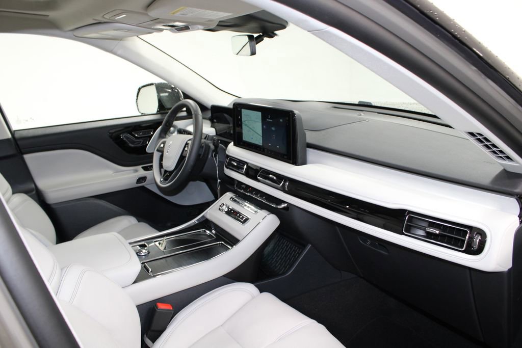 New 2026 Lincoln Aviator Reserve image 30