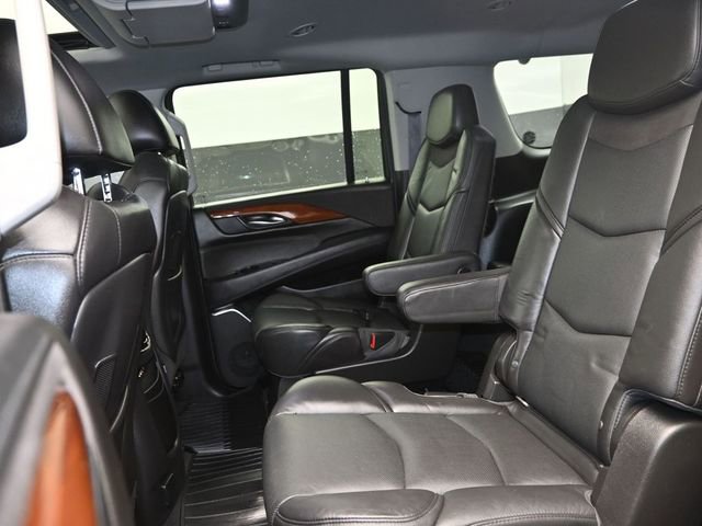 Used 2016 Cadillac Escalade ESV Premium AWD/4WD image 12