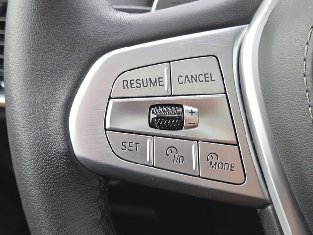 Used 2024 BMW X7 xDrive40i w/ Premium Package image 13