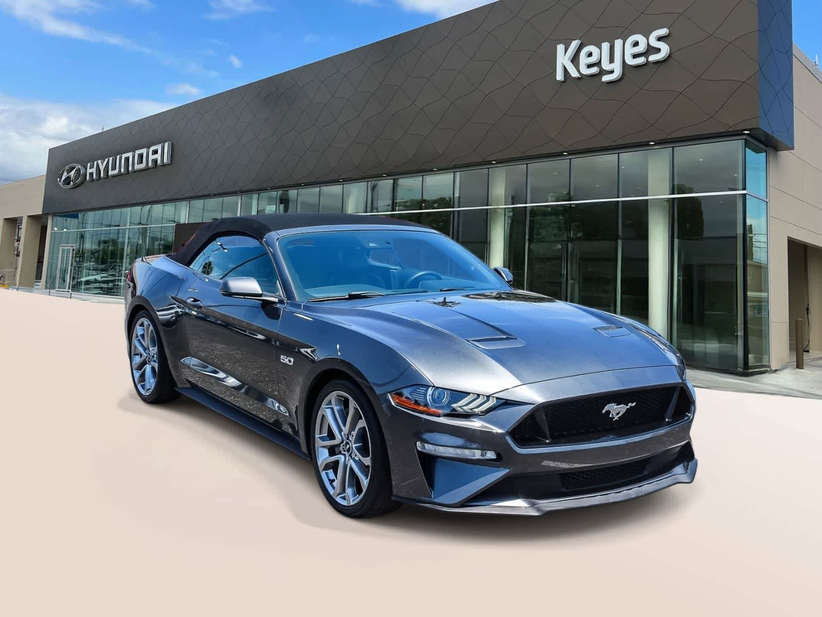 Used 2019 Ford Mustang GT Premium w/ Equipment Group 401A RWD image 3