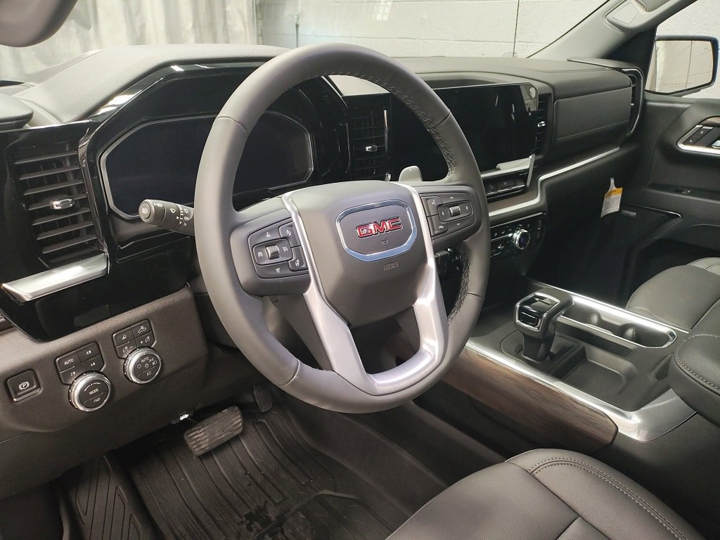 New 2026 GMC Sierra 1500 SLT w/ SLT Premium Plus Package image 24
