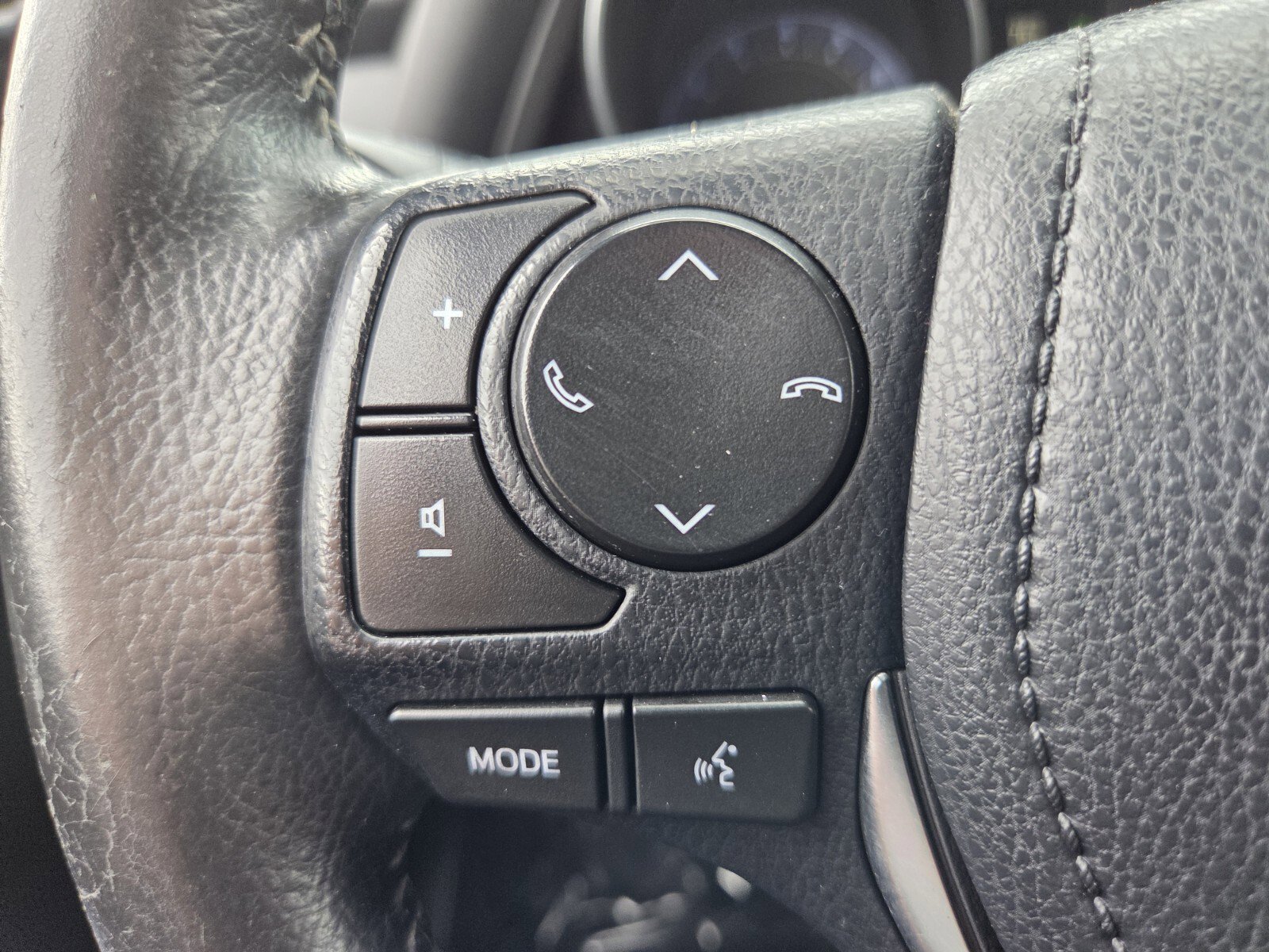 Used 2018 Toyota Corolla iM image 26