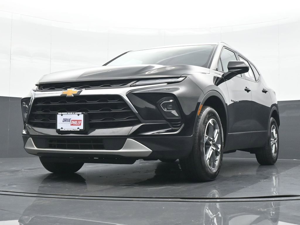 Used 2024 Chevrolet Blazer LT w/ Convenience Package image 16