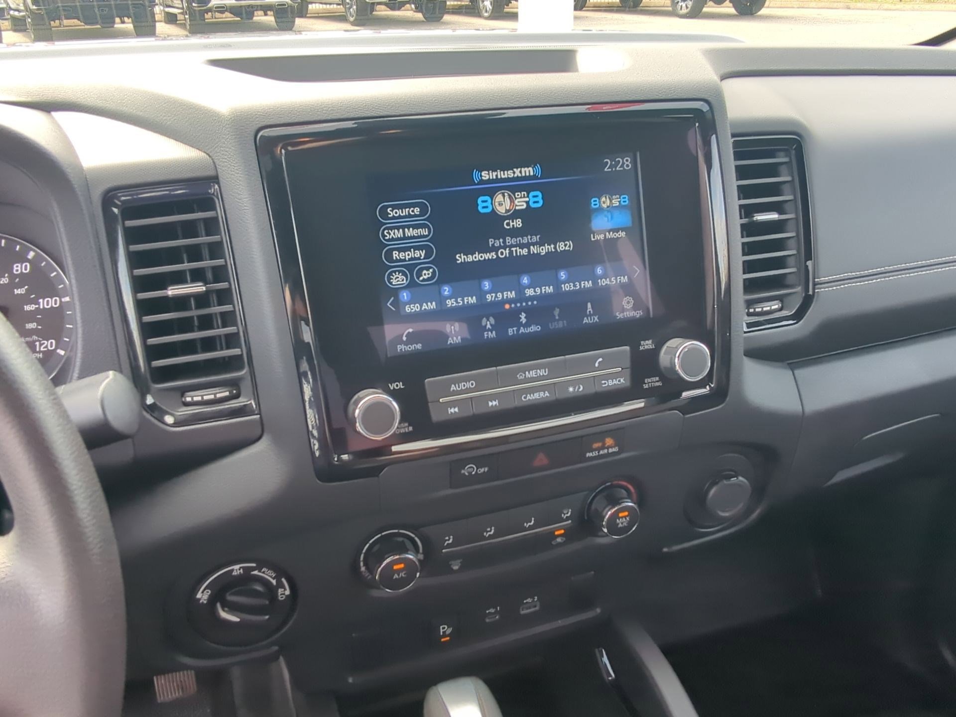 Used 2023 Nissan Frontier SV w/ Midnight Edition Package image 20