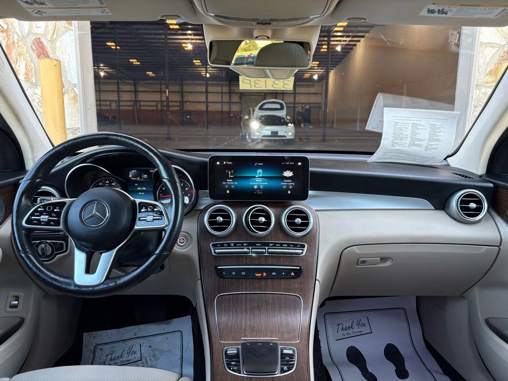Used 2020 Mercedes-Benz GLC 300 4MATIC w/ Multimedia Package image 31