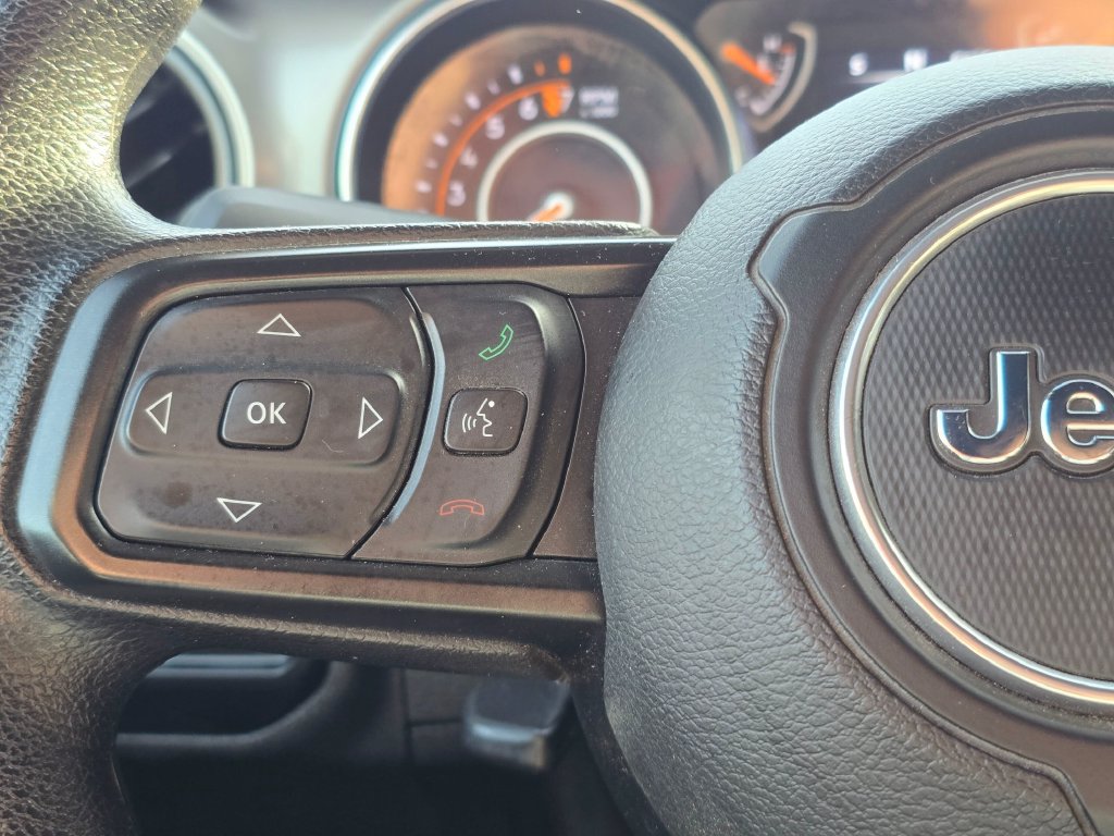 Used 2021 Jeep Wrangler Sport AWD/4WD image 26