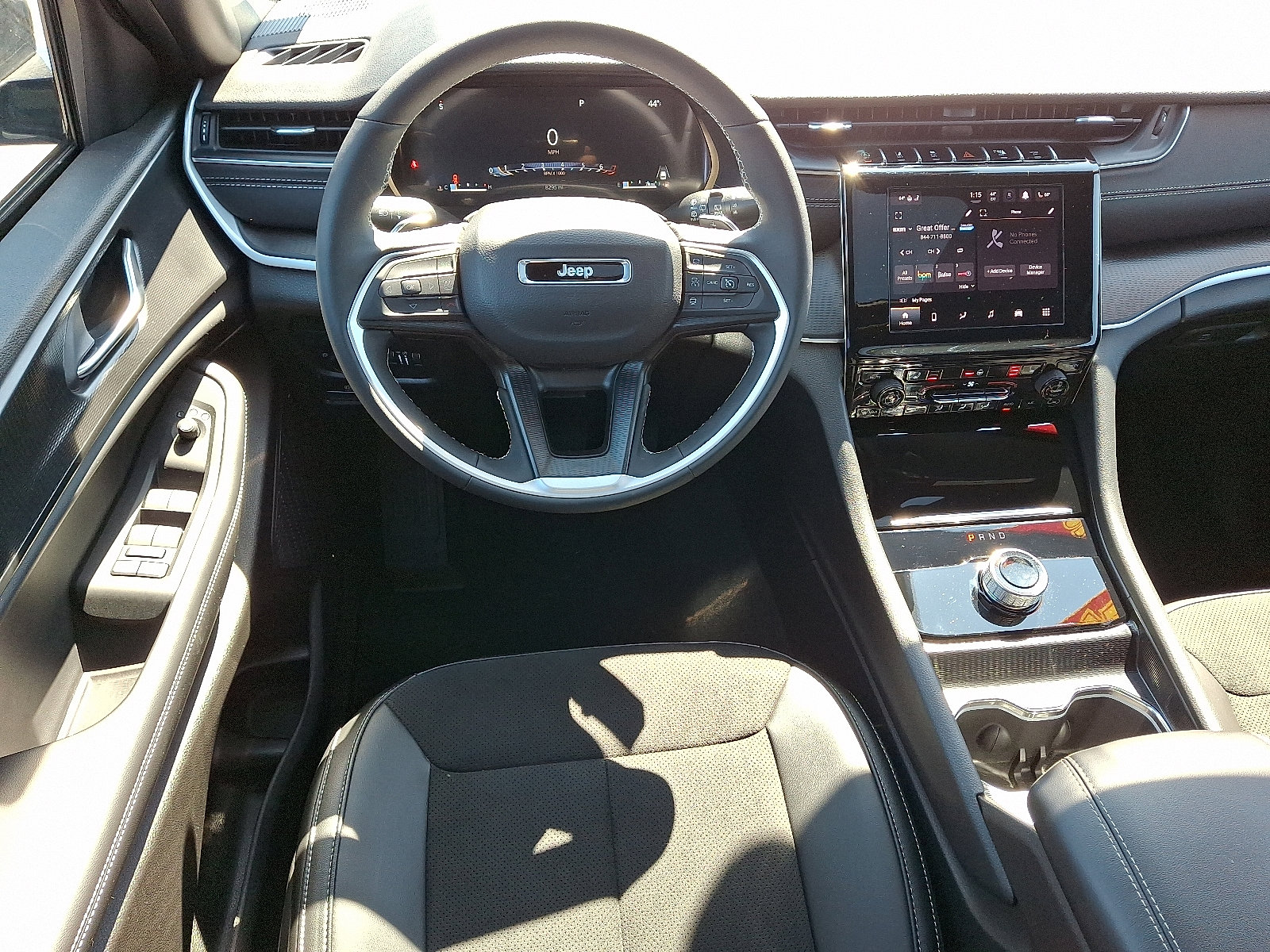 Certified 2025 Jeep Grand Cherokee L Altitude image 11