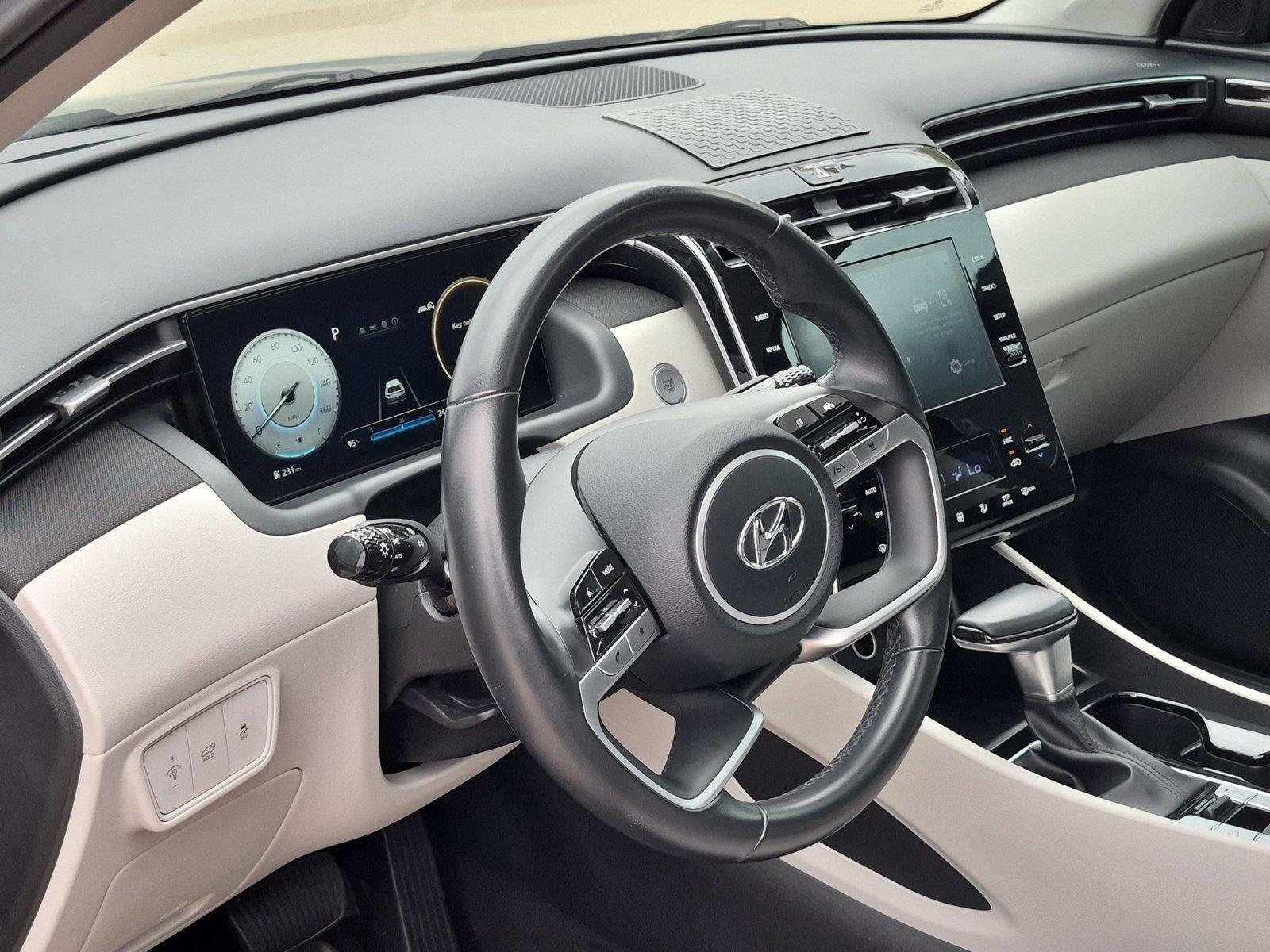 Used 2023 Hyundai Tucson SEL w/ Convenience Package FWD image 10