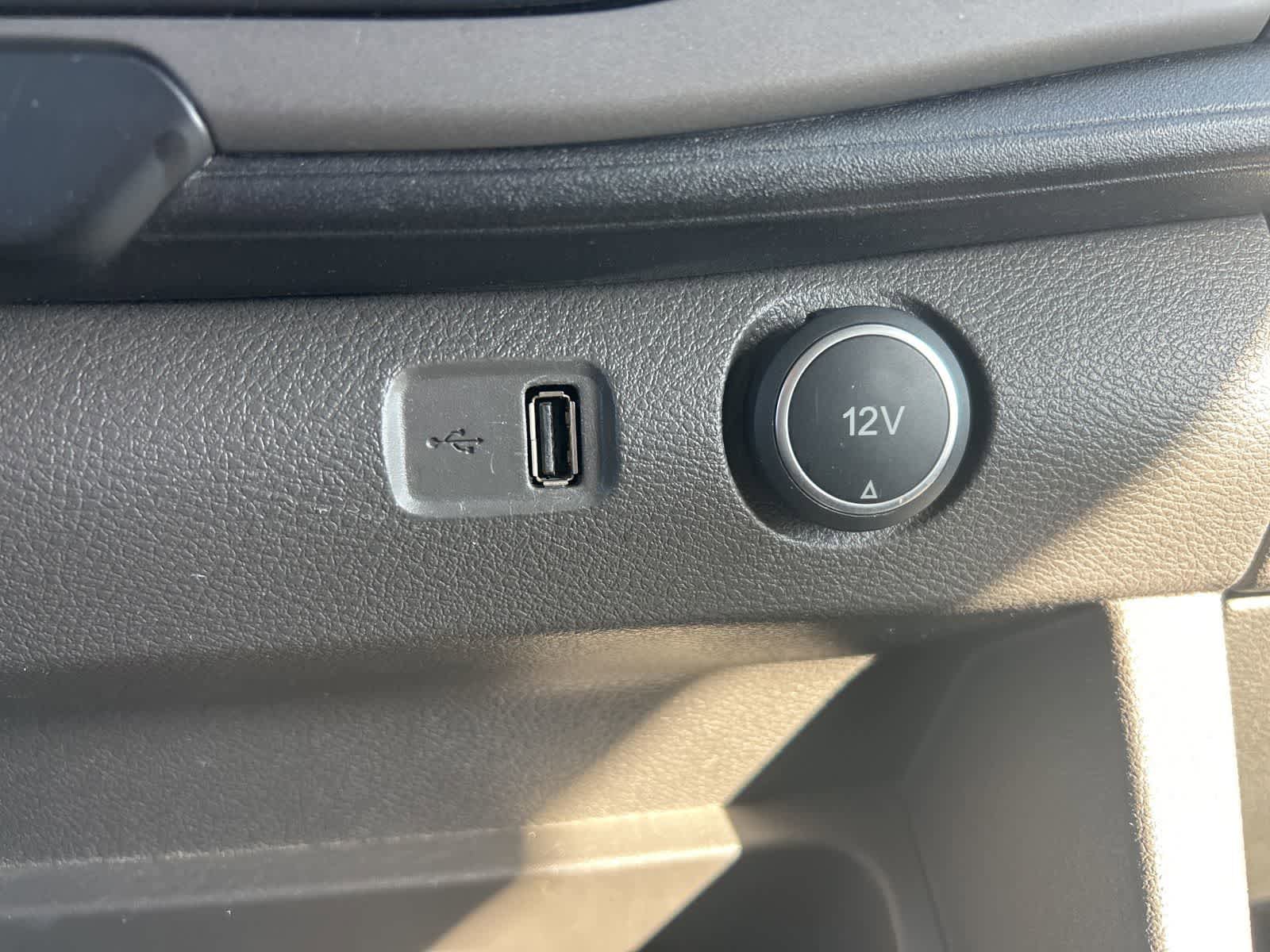 Used 2022 Ford Transit 350 XLT image 42