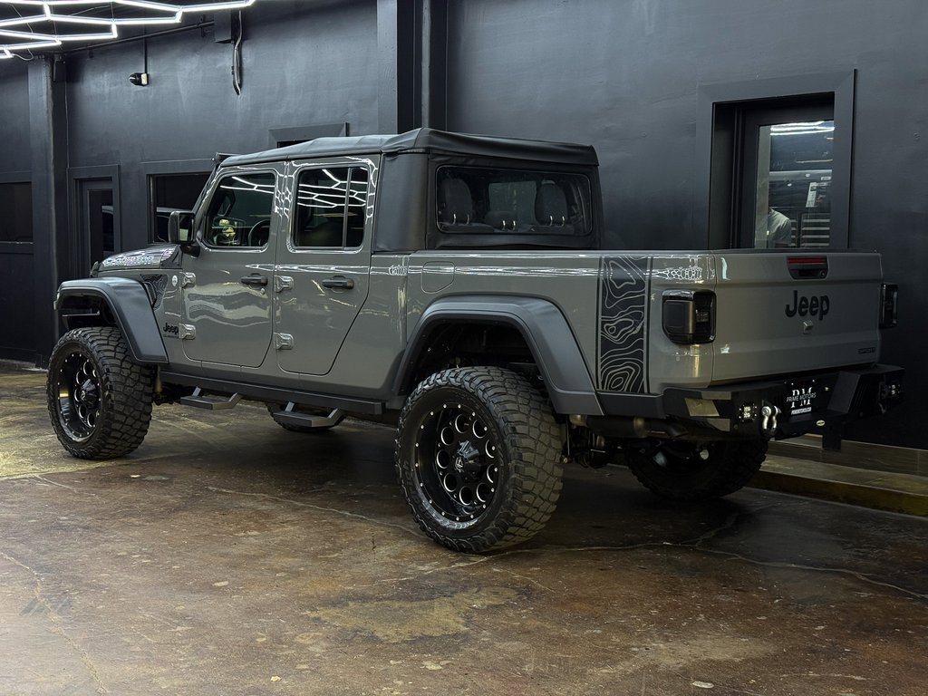 Used 2020 Jeep Gladiator Sport image 7