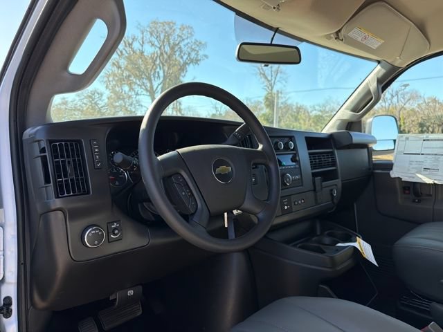 New 2026 Chevrolet Express 2500 w/ Driver Convenience Package RWD image 21