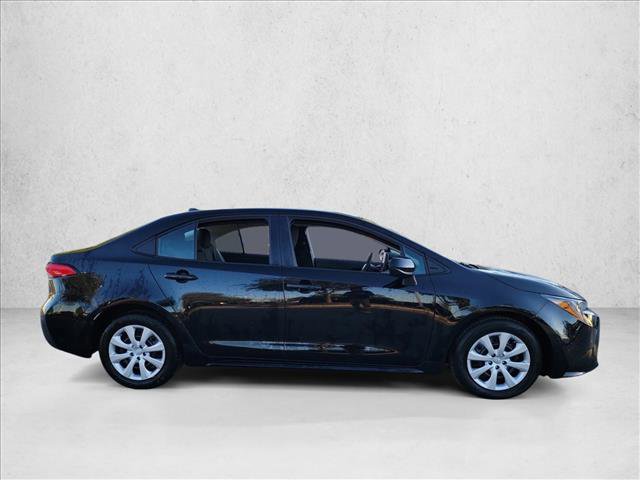 Used 2025 Toyota Corolla LE image 4