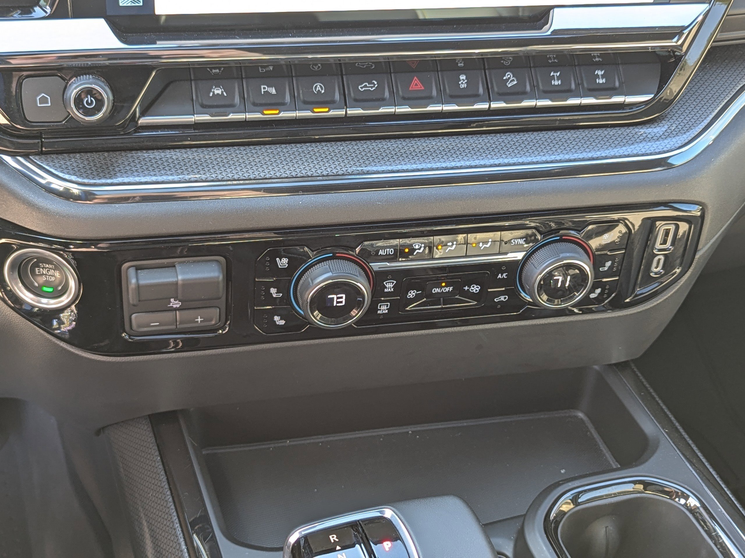 Used 2023 Chevrolet Silverado 1500 ZR2 image 24