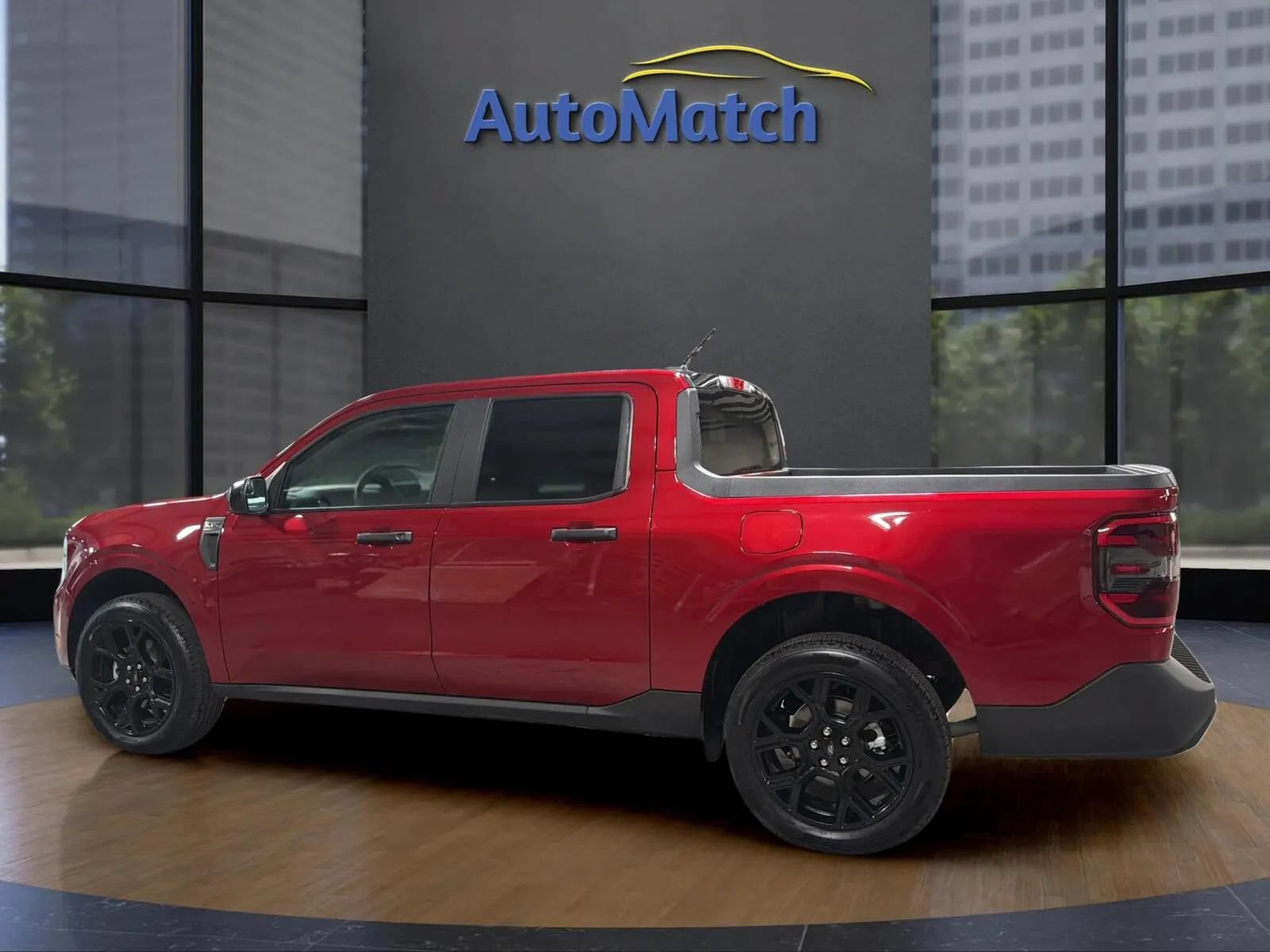 Used 2025 Ford Maverick XLT w/ Equipment Group 301A AWD/4WD image 8