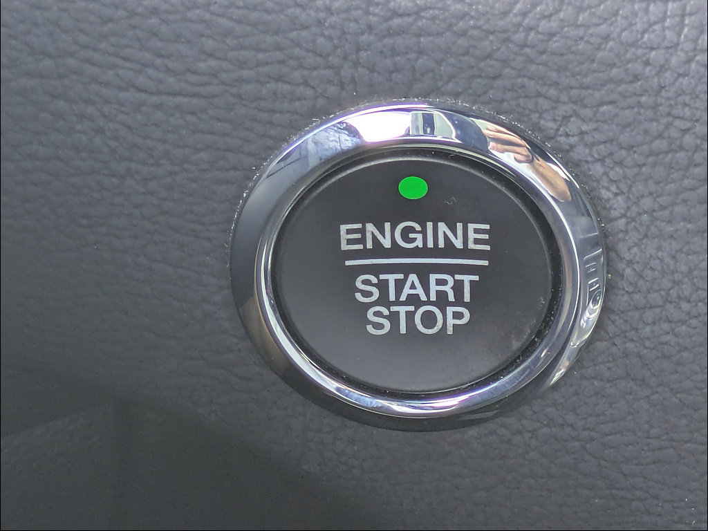 Used 2021 Ford Edge ST AWD/4WD image 27