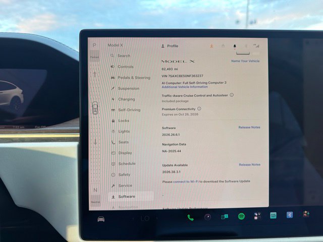 Used 2022 Tesla Model X AWD/4WD image 28