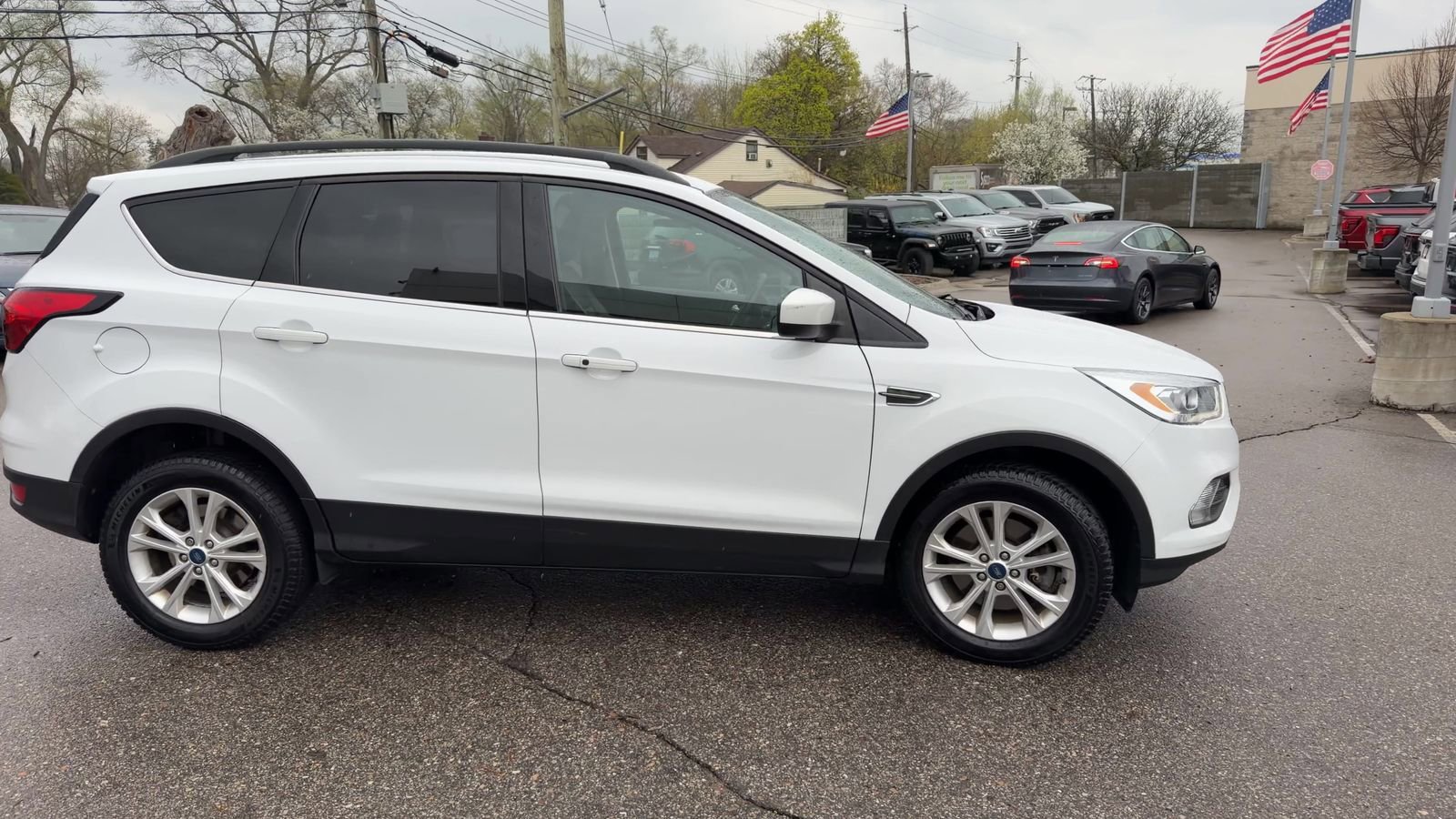 Used 2019 Ford Escape SEL AWD/4WD image 12