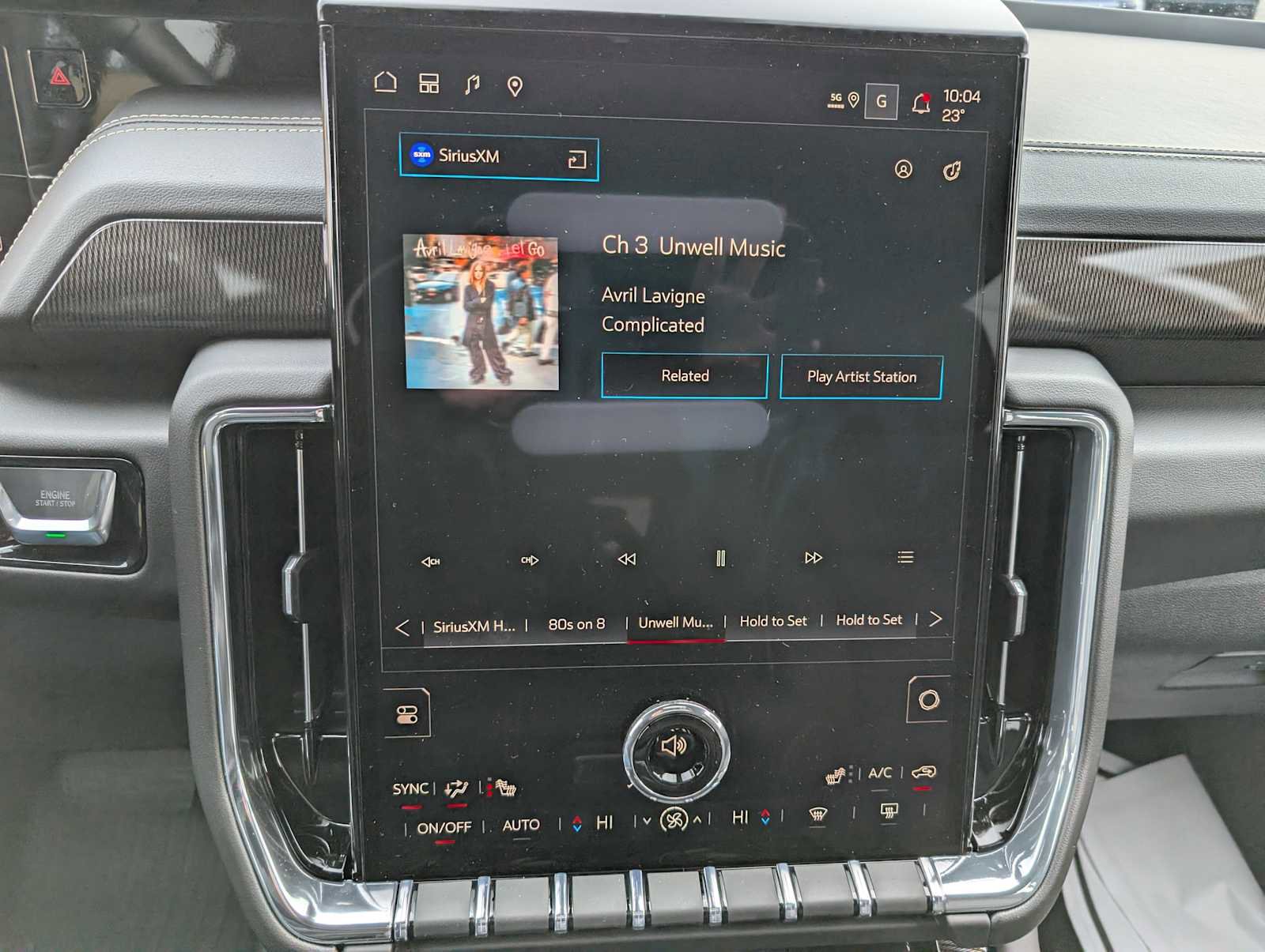 New 2025 GMC Yukon Elevation w/ LPO, Floor Liner Package image 23