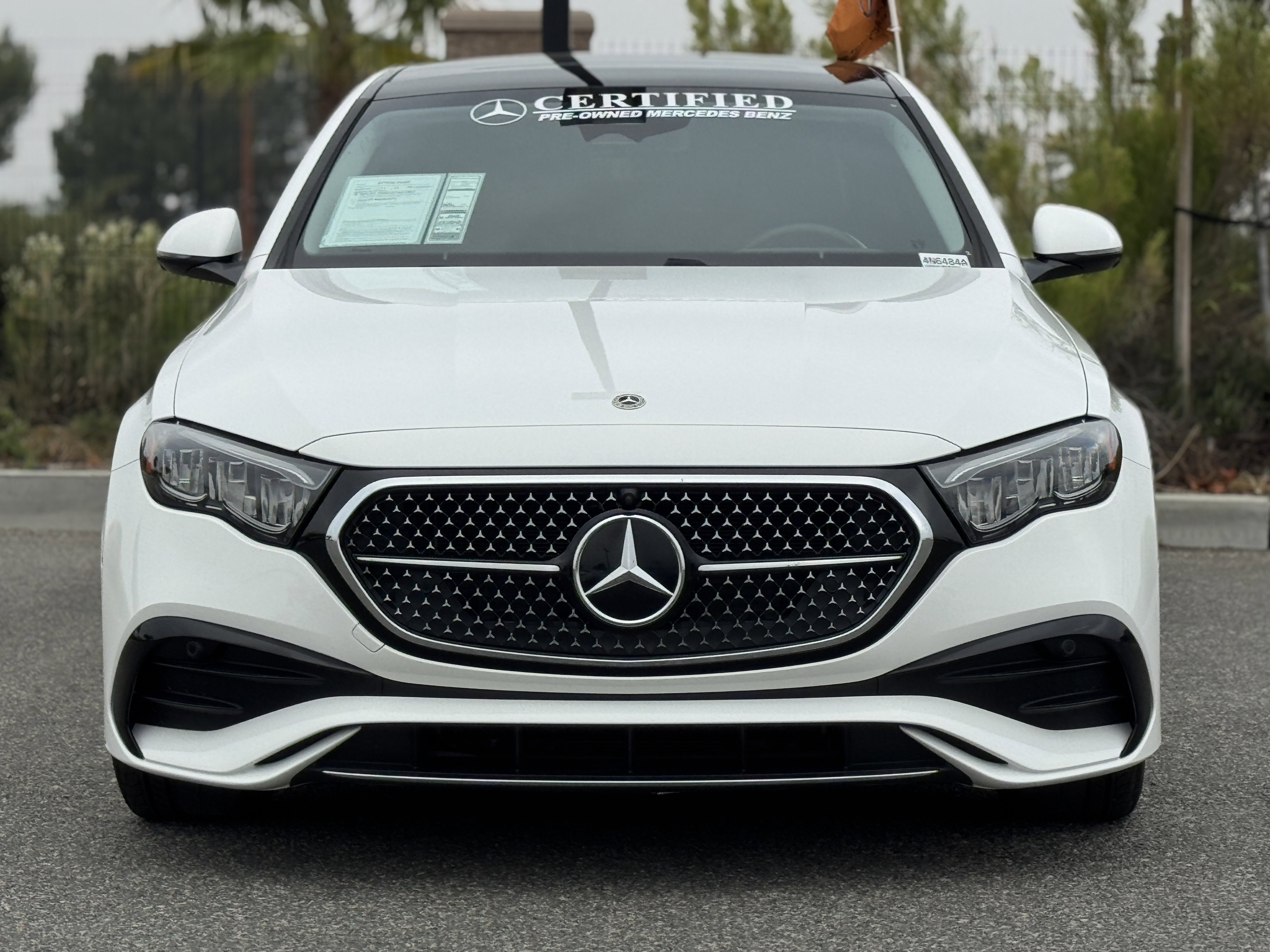 Used 2024 Mercedes-Benz E 350 4MATIC Sedan image 5