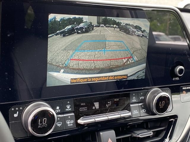 New 2026 Toyota Highlander XLE AWD/4WD image 12