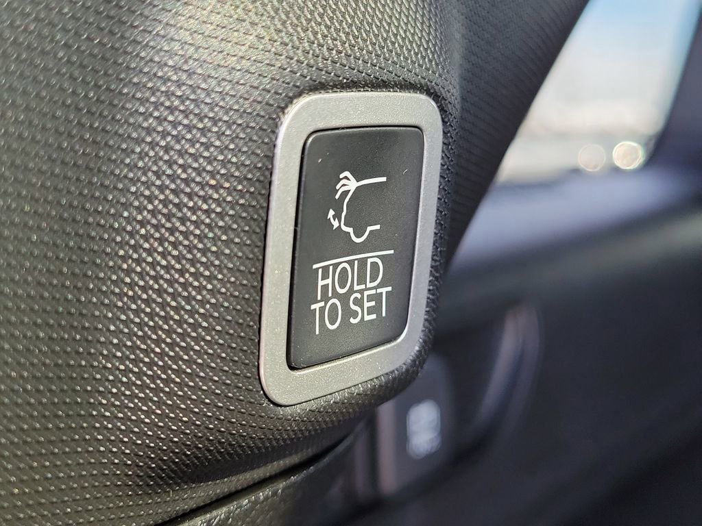 New 2026 Jeep Grand Cherokee Altitude image 4