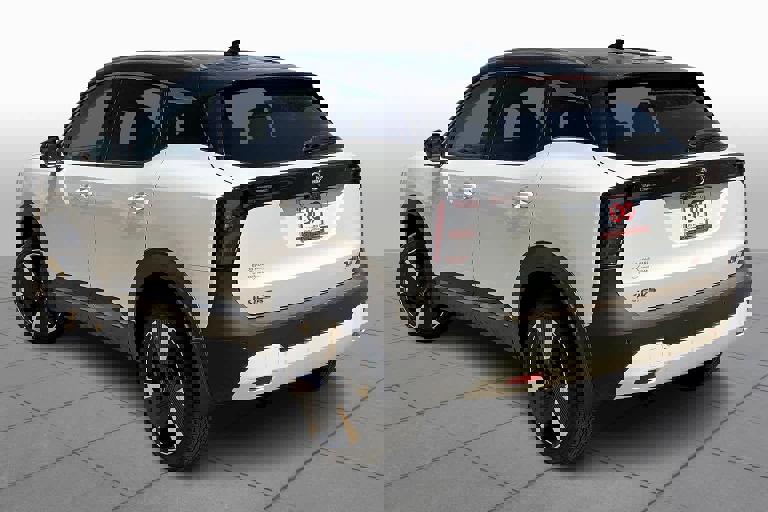 Certified 2025 Nissan Kicks SR image 11