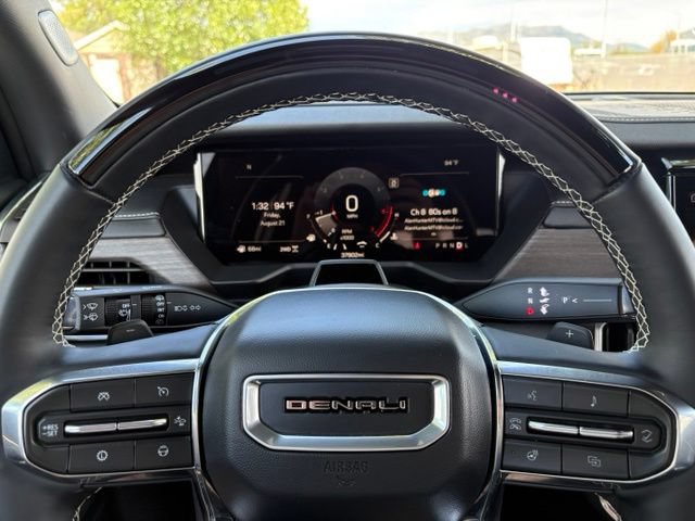 Certified 2025 GMC Acadia Denali w/ Super Cruise Package AWD/4WD image 24