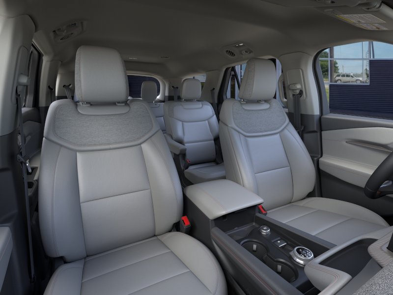 New 2026 Ford Explorer Active w/ Active Comfort Package AWD/4WD image 11