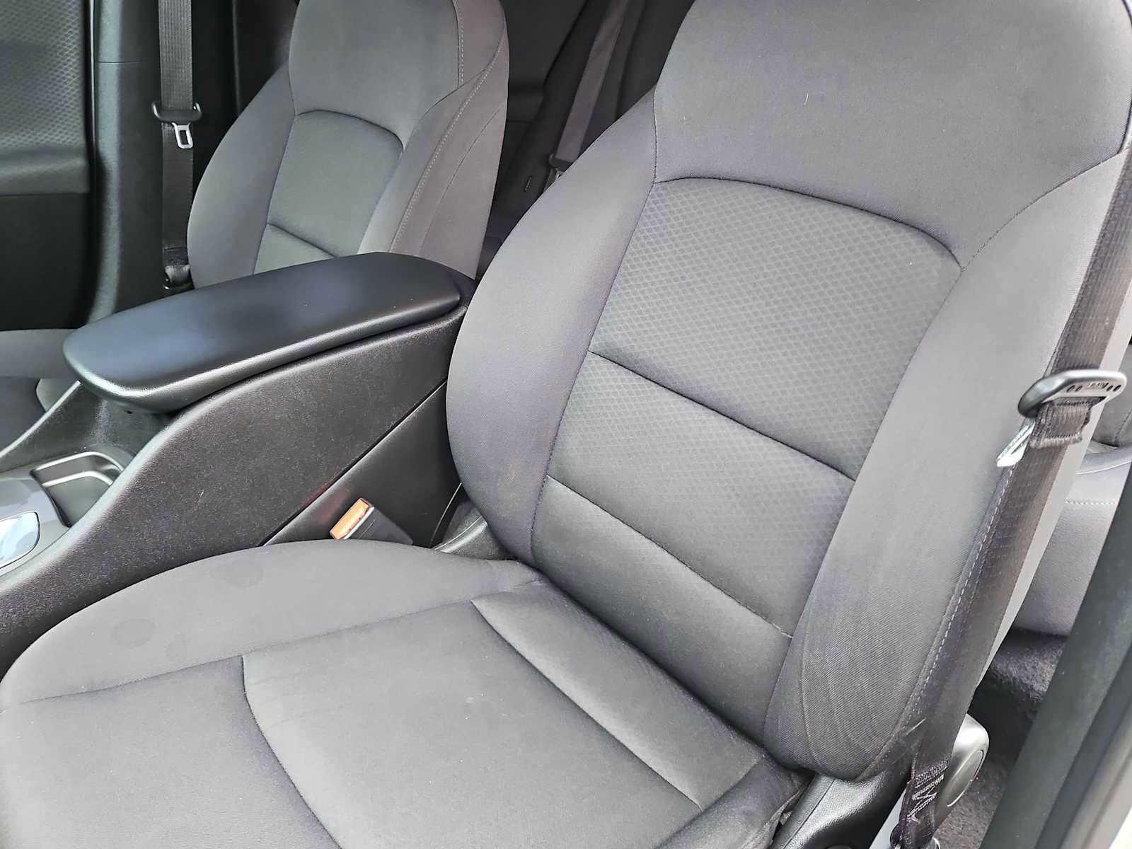 Used 2017 Chevrolet Malibu LS FWD image 16