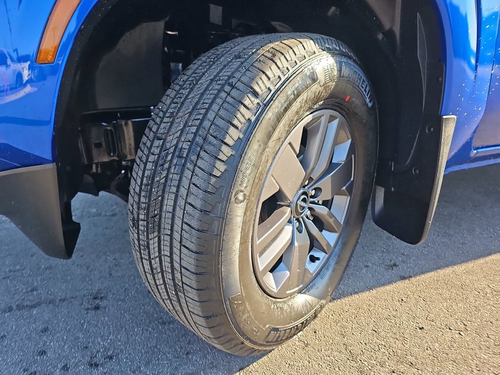 New 2026 Nissan Frontier SV w/ SV Convenience Package RWD image 33