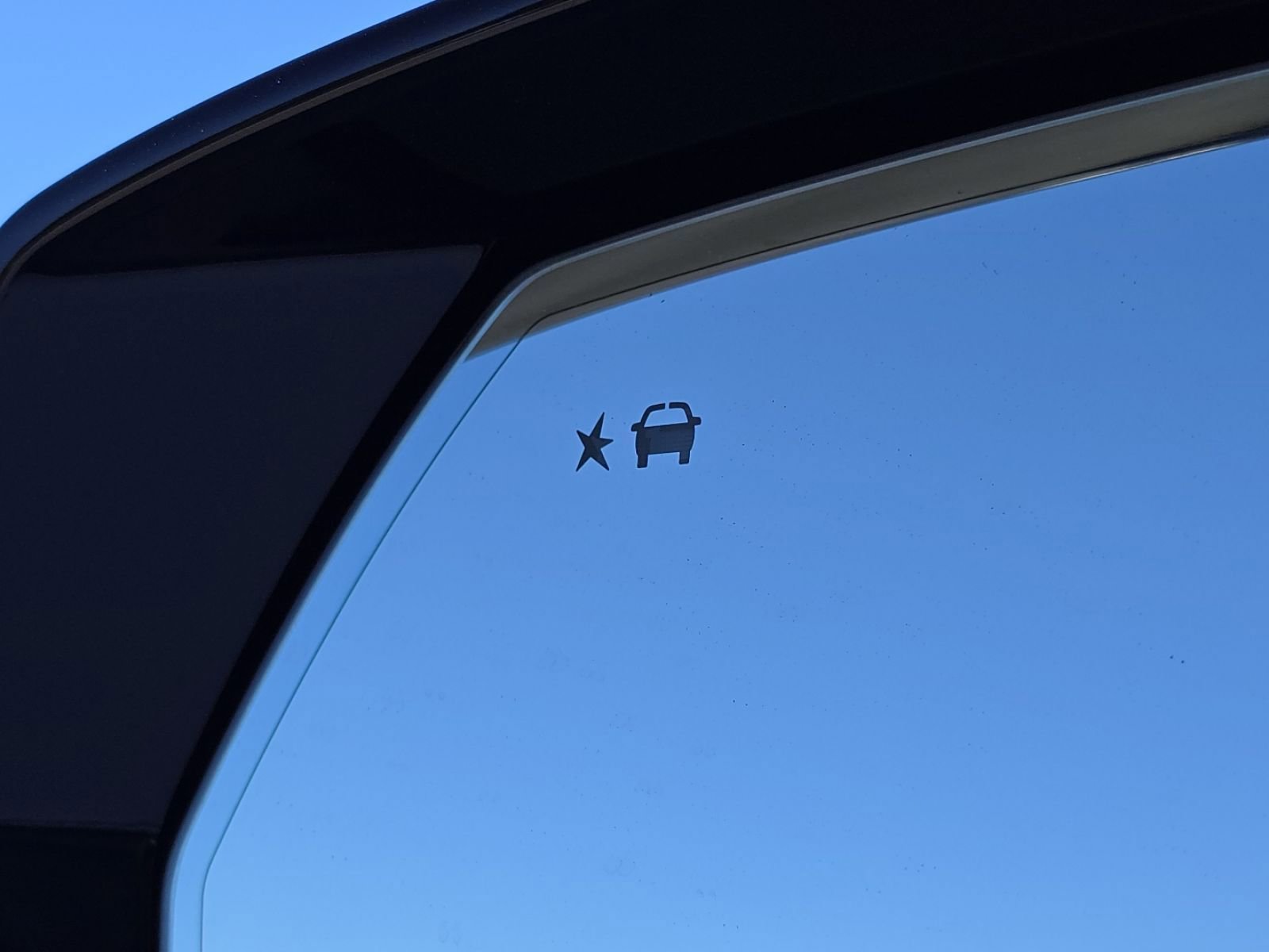 New 2026 GMC Yukon XL Elevation image 9