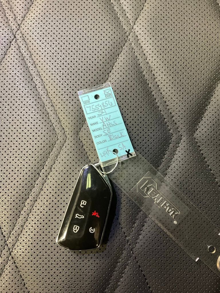 Used 2024 Volkswagen Atlas SE image 37