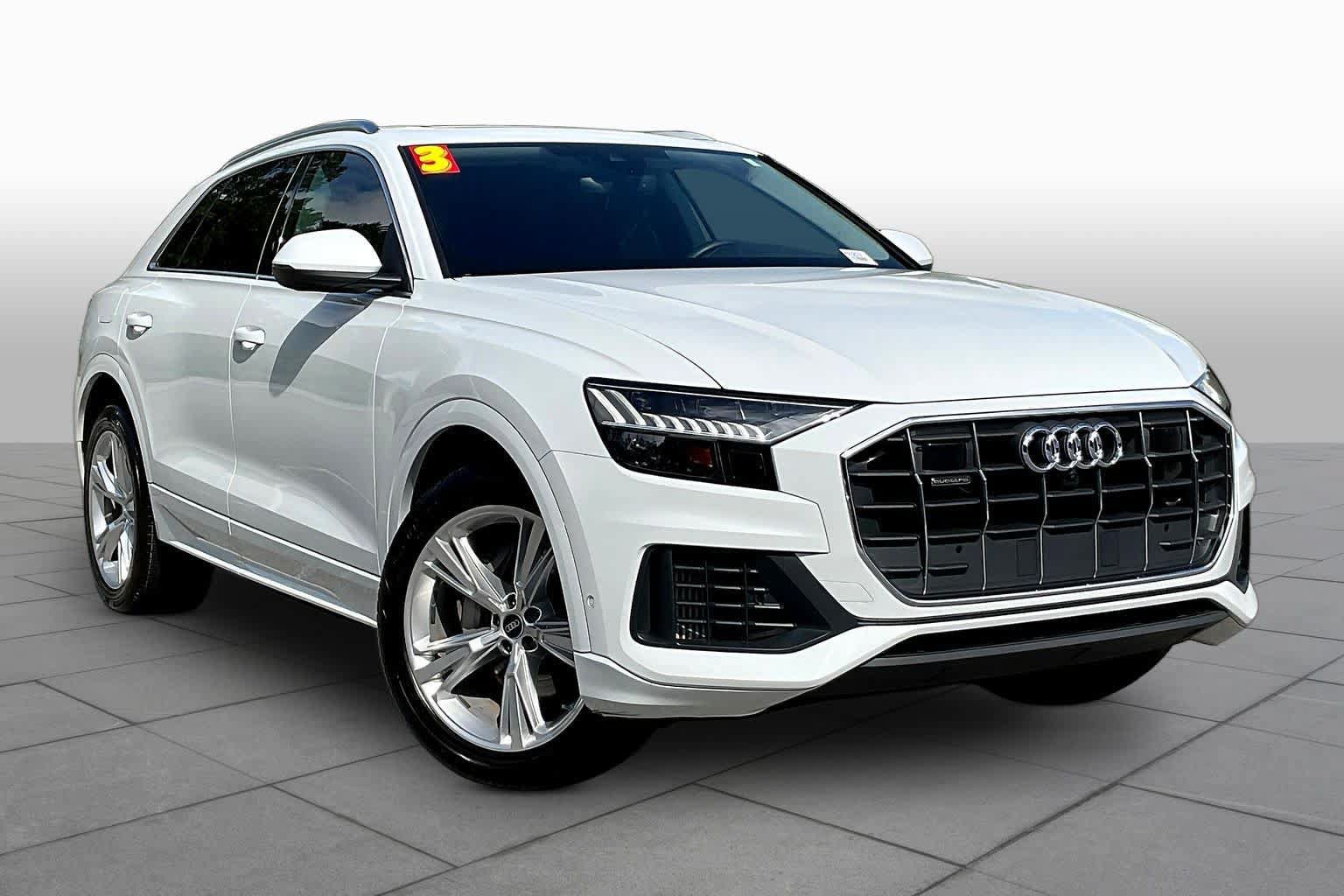 Used 2023 Audi Q8 Premium w/ Convenience Package AWD/4WD image 5