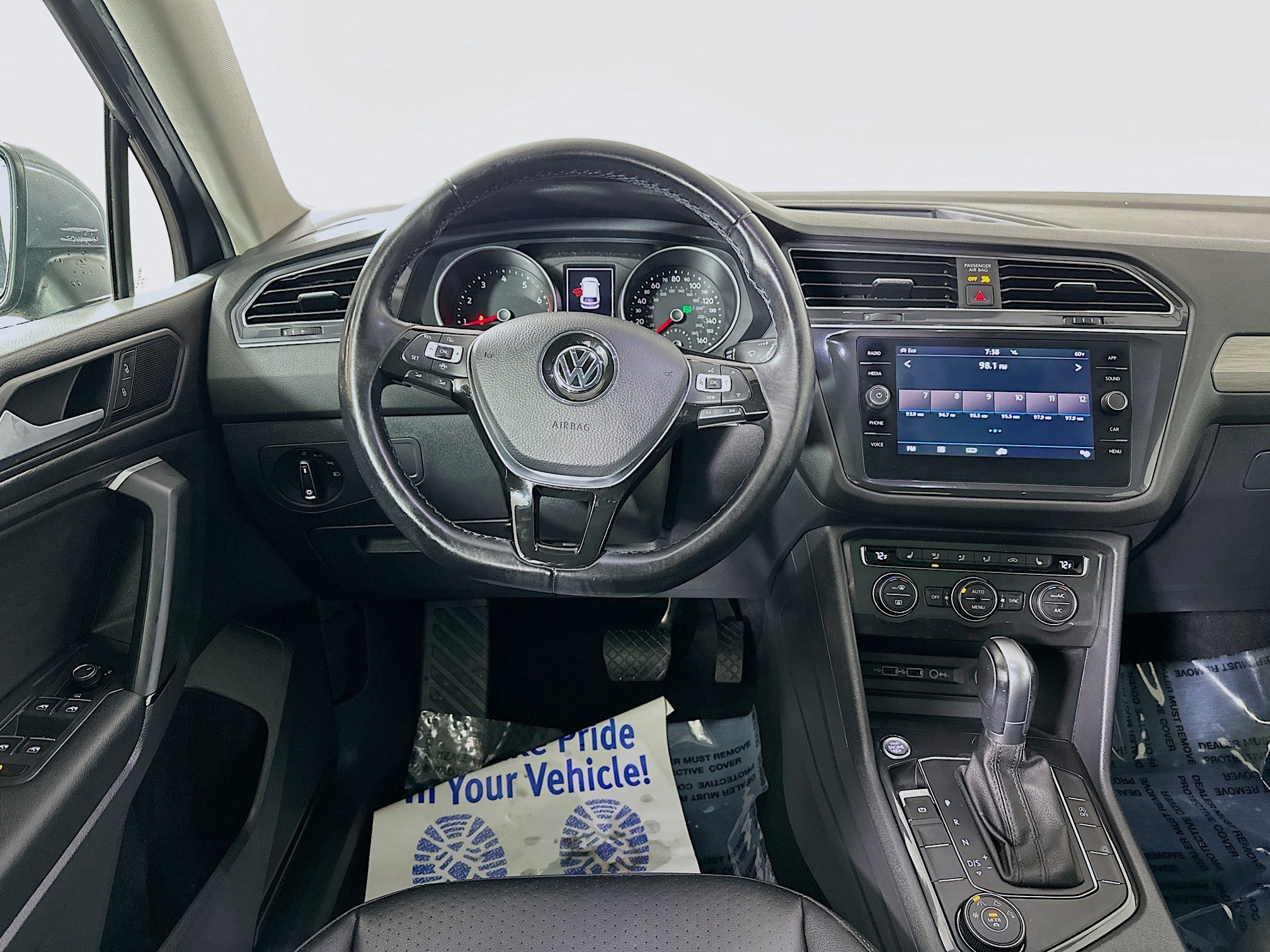 Used 2019 Volkswagen Tiguan SE AWD/4WD image 21