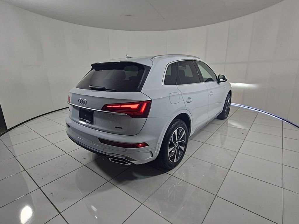 Used 2024 Audi Q5 2.0T Prestige image 5