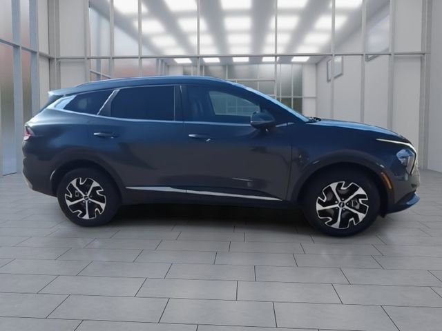 Used 2023 Kia Sportage EX image 9