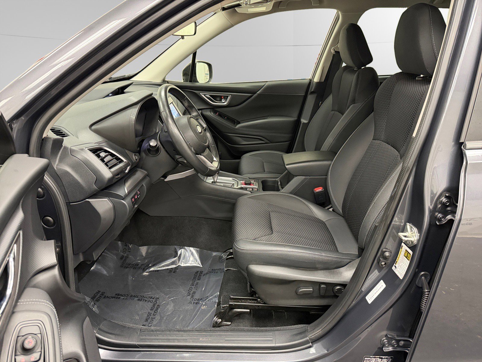 Used 2022 Subaru Forester Premium image 9