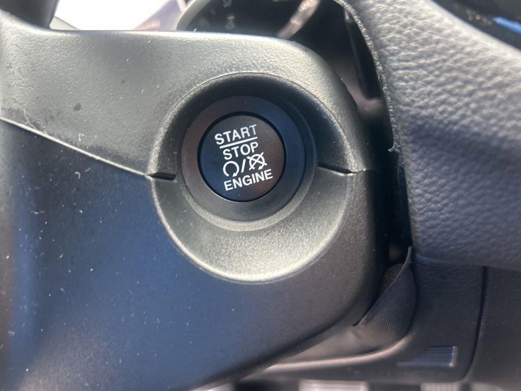 Certified 2019 Jeep Compass Altitude image 39