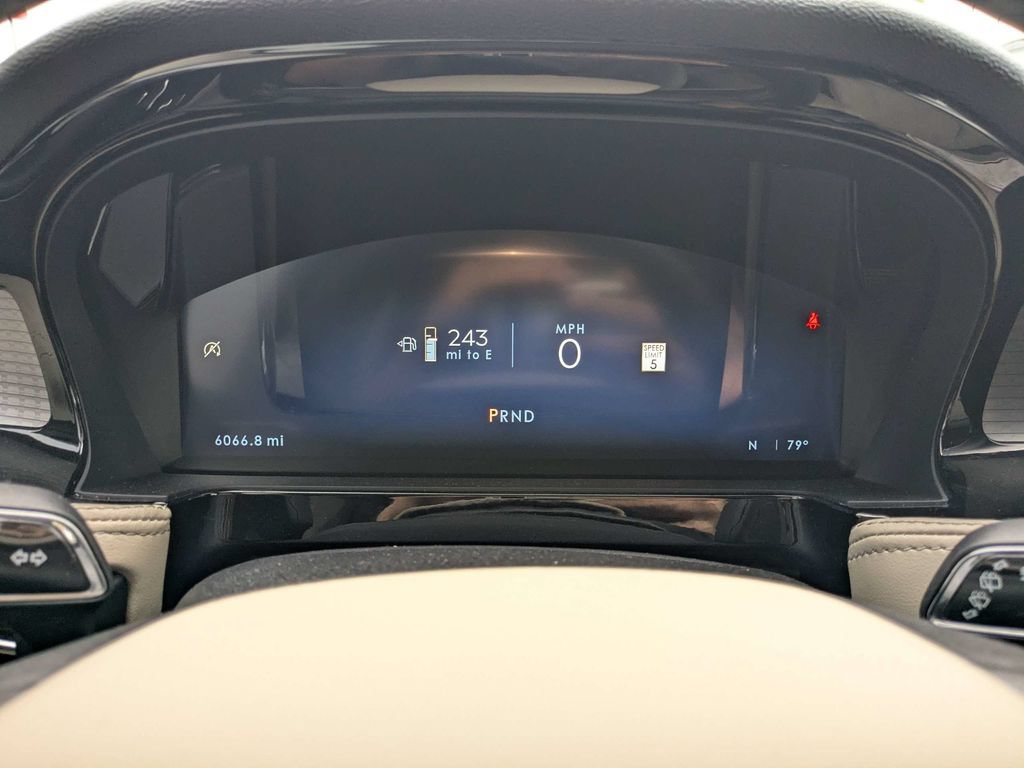 Used 2026 Lincoln Corsair Premiere FWD image 27